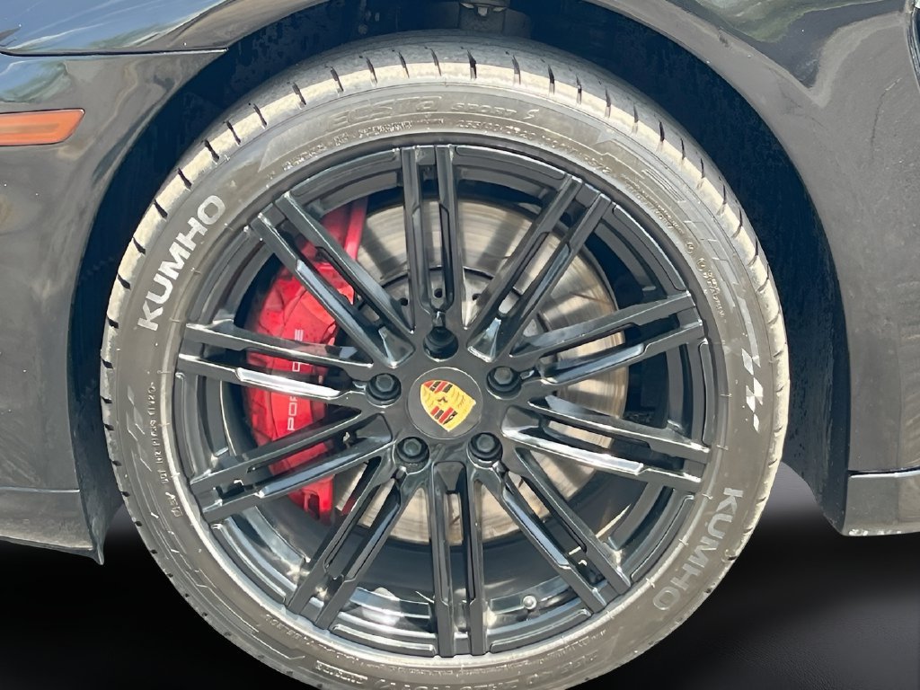 Used 2015 Porsche Panamera GTS AWD/4WD image 33