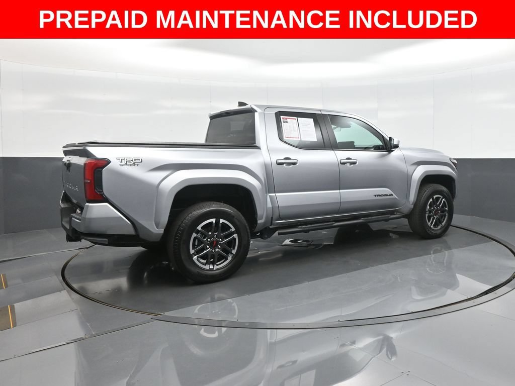 Certified 2025 Toyota Tacoma TRD Sport AWD/4WD image 7