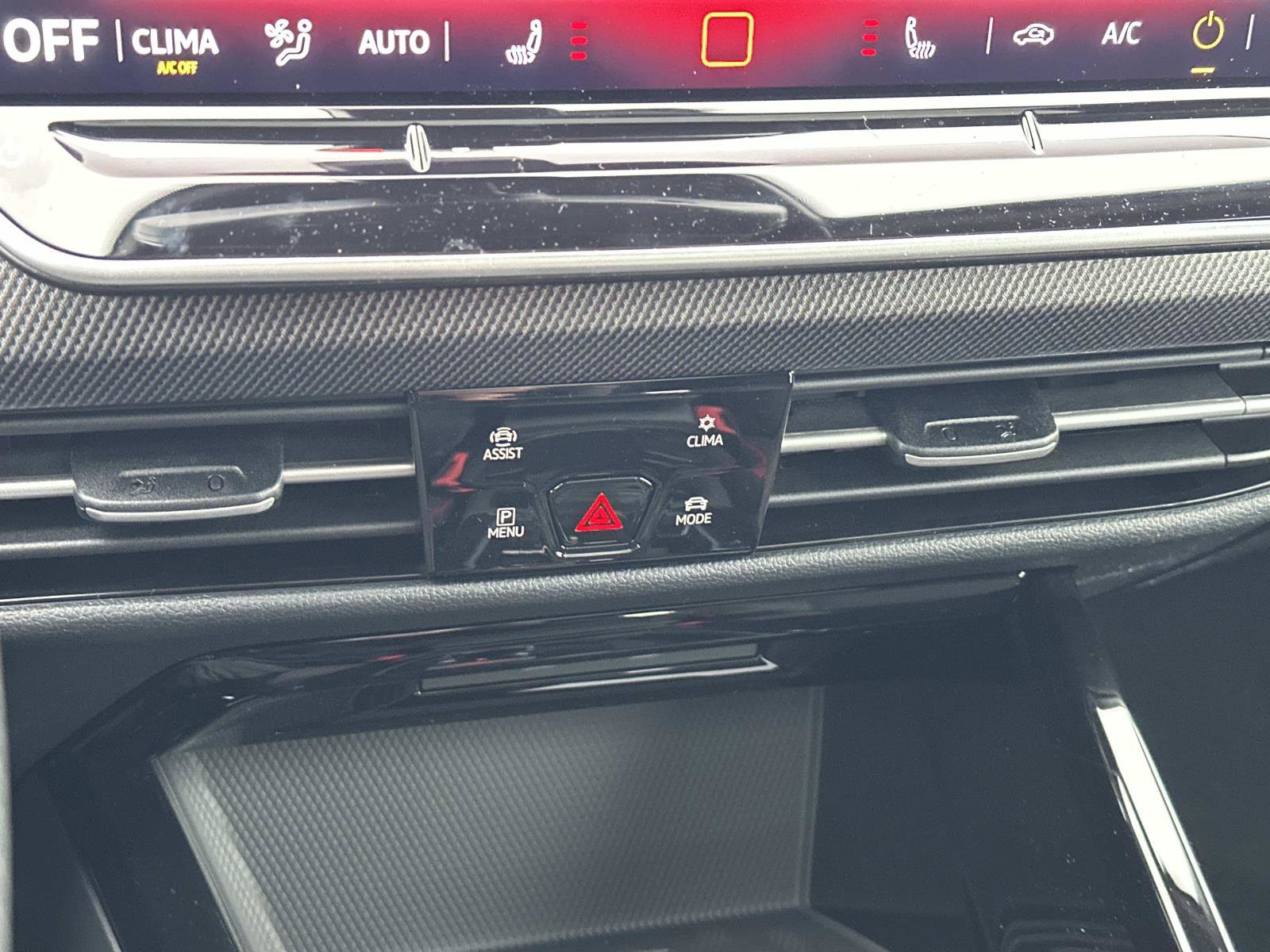 New 2026 Volkswagen GTI SE image 34