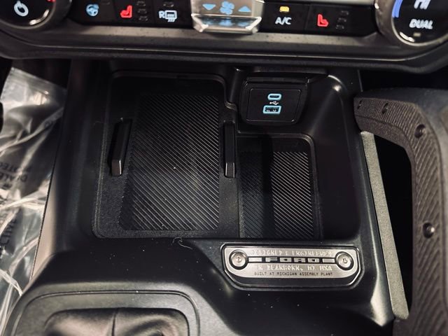 New 2025 Ford Bronco Outer Banks w/ Sasquatch Package image 28