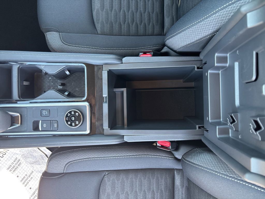 Certified 2025 Nissan Pathfinder SV AWD/4WD image 16