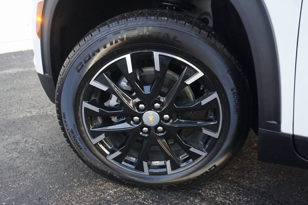 New 2026 Chevrolet Traverse LT w/ Sun and Wheel Package image 32