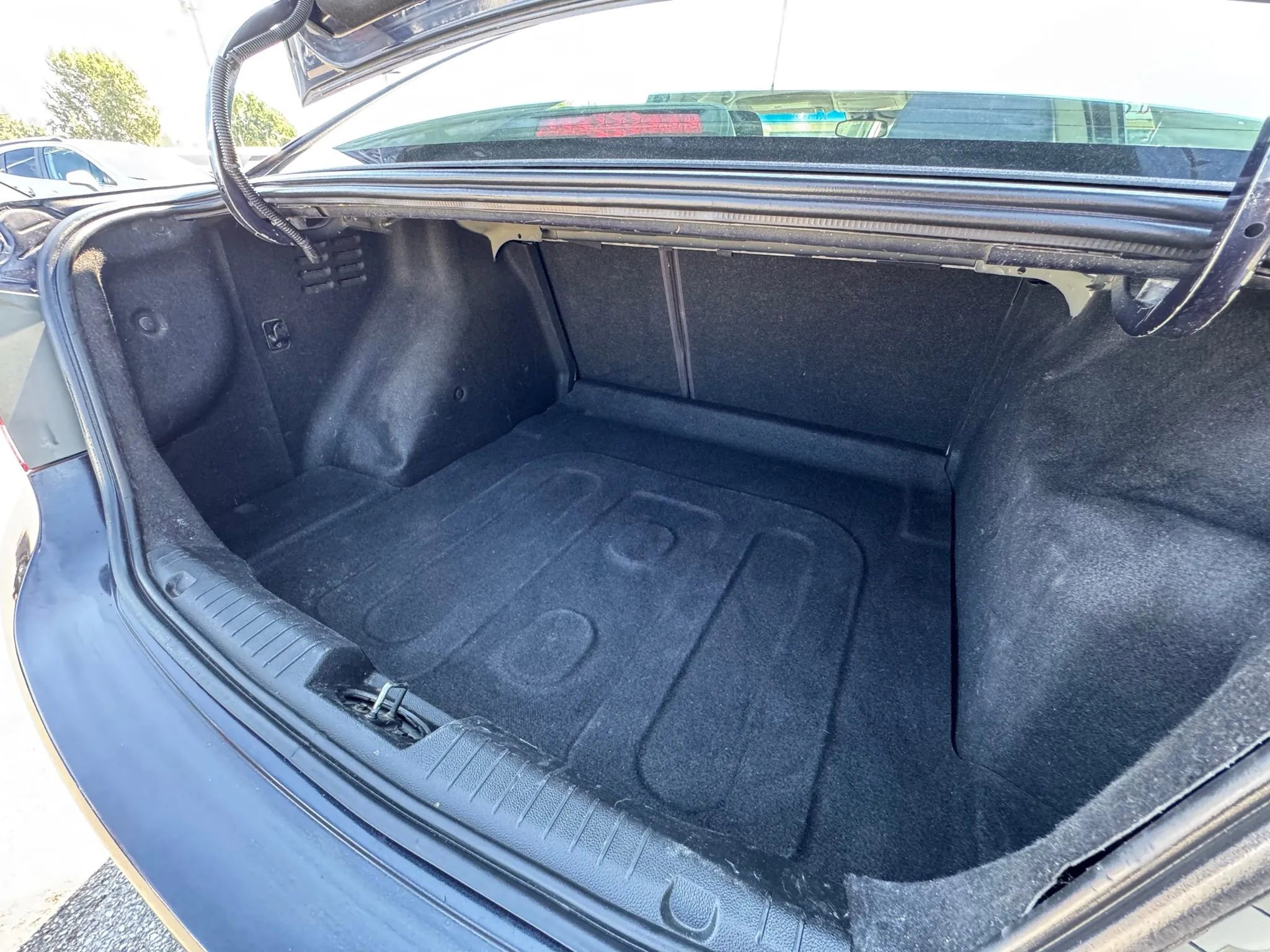 Used 2015 Chevrolet Cruze LS image 12