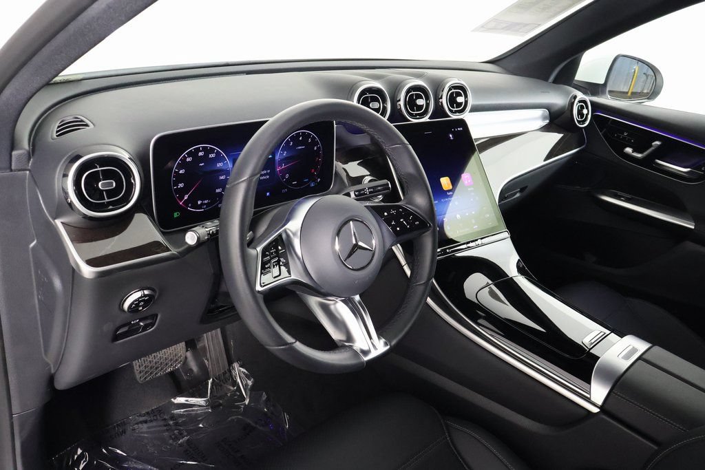 Certified 2026 Mercedes-Benz GLC 300 image 7
