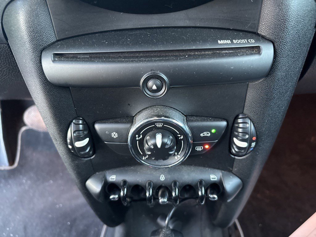 Used 2012 MINI Cooper Hardtop image 15