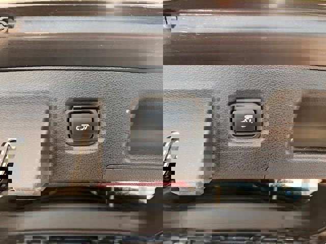 Used 2023 Hyundai Santa Fe SEL image 9