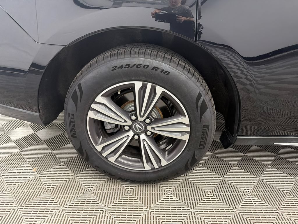 Used 2017 Acura MDX FWD image 19