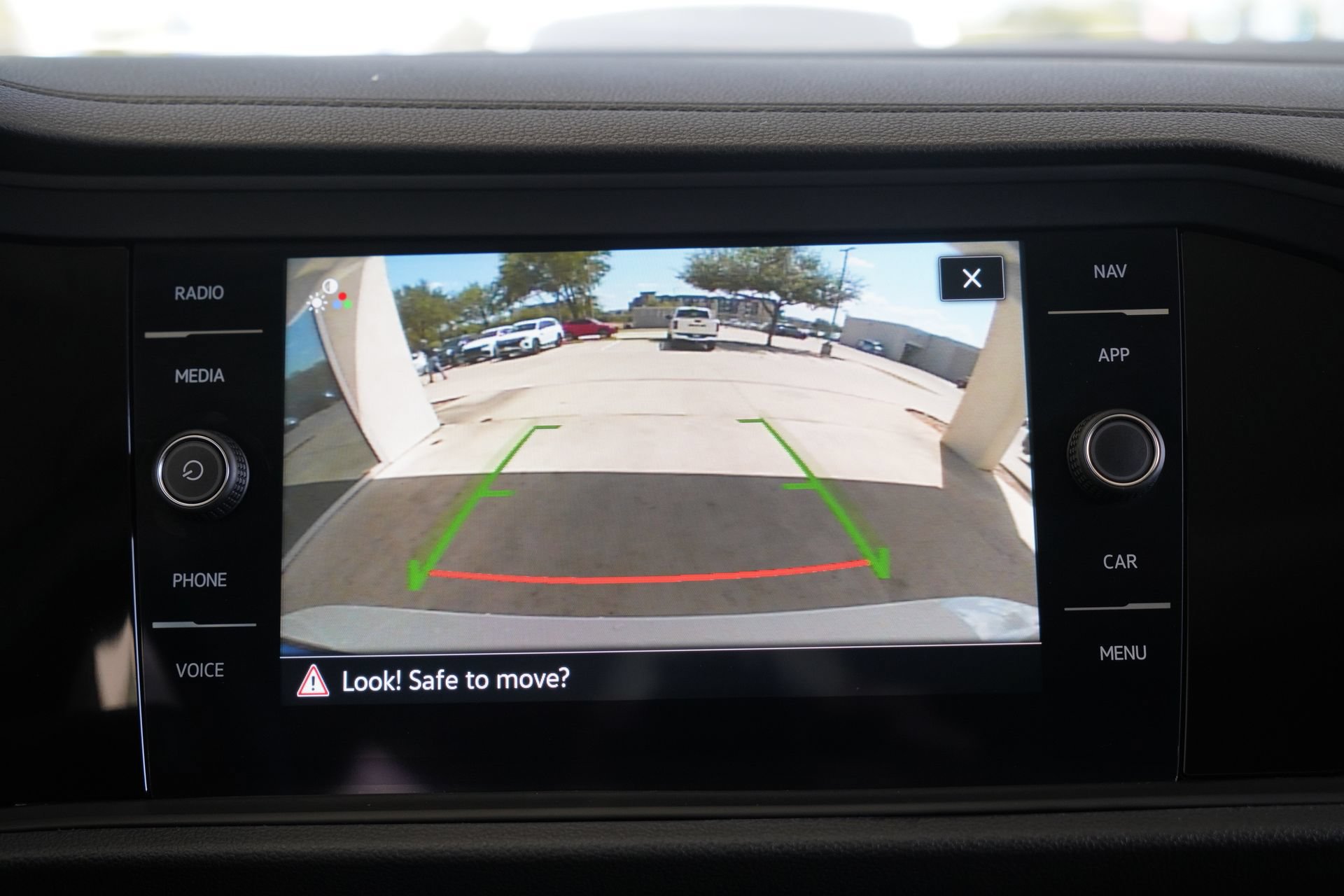 Used 2024 Volkswagen Jetta SEL FWD image 14