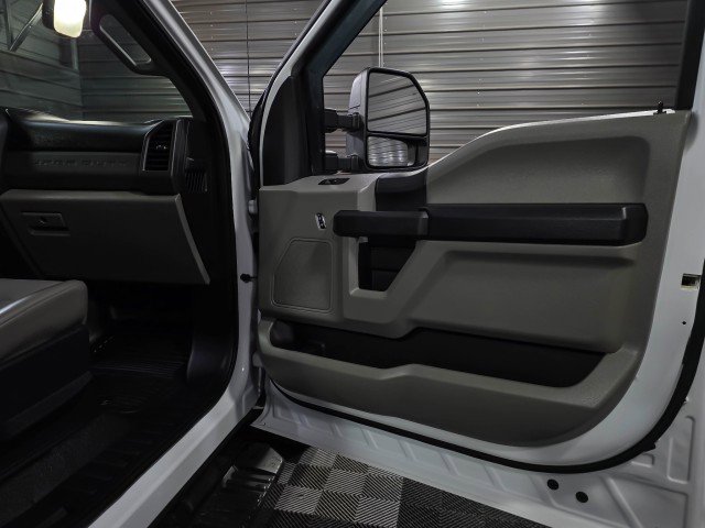 Used 2019 Ford F250 XL w/ Power Equipment Group image 32