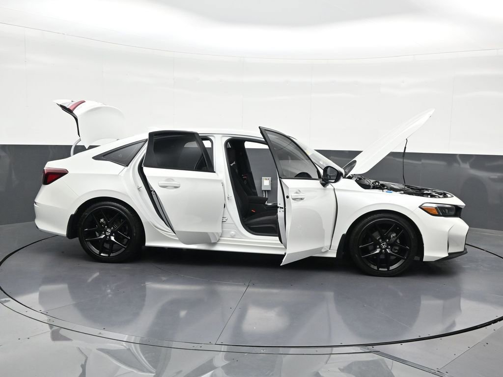 Used 2025 Honda Civic Sport image 32