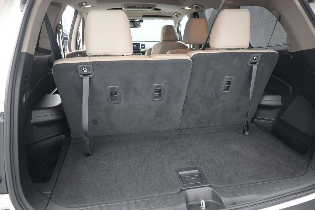 Used 2016 Honda Pilot Elite image 7
