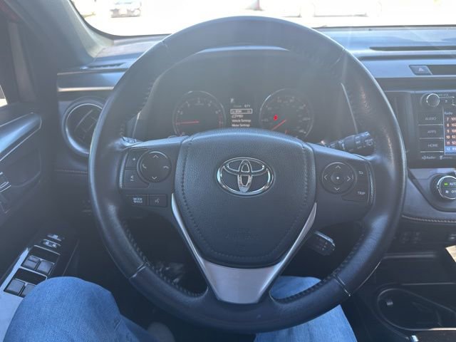 Used 2016 Toyota RAV4 SE image 24