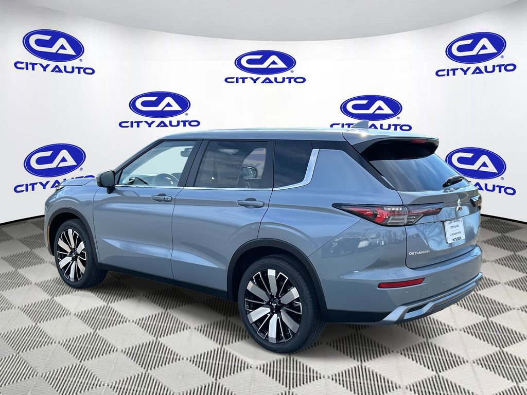 New 2026 Mitsubishi Outlander SE FWD image 5