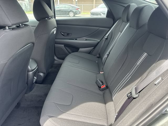 New 2026 Hyundai Elantra SEL Sport Premium FWD image 13