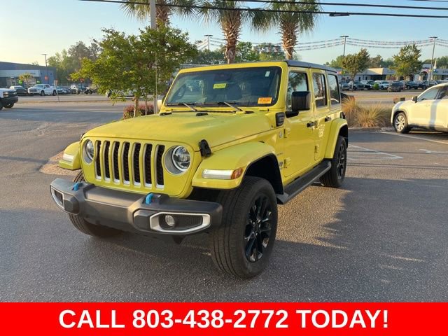 Used 2022 Jeep Wrangler Unlimited Sahara w/ Safety Group AWD/4WD image 36