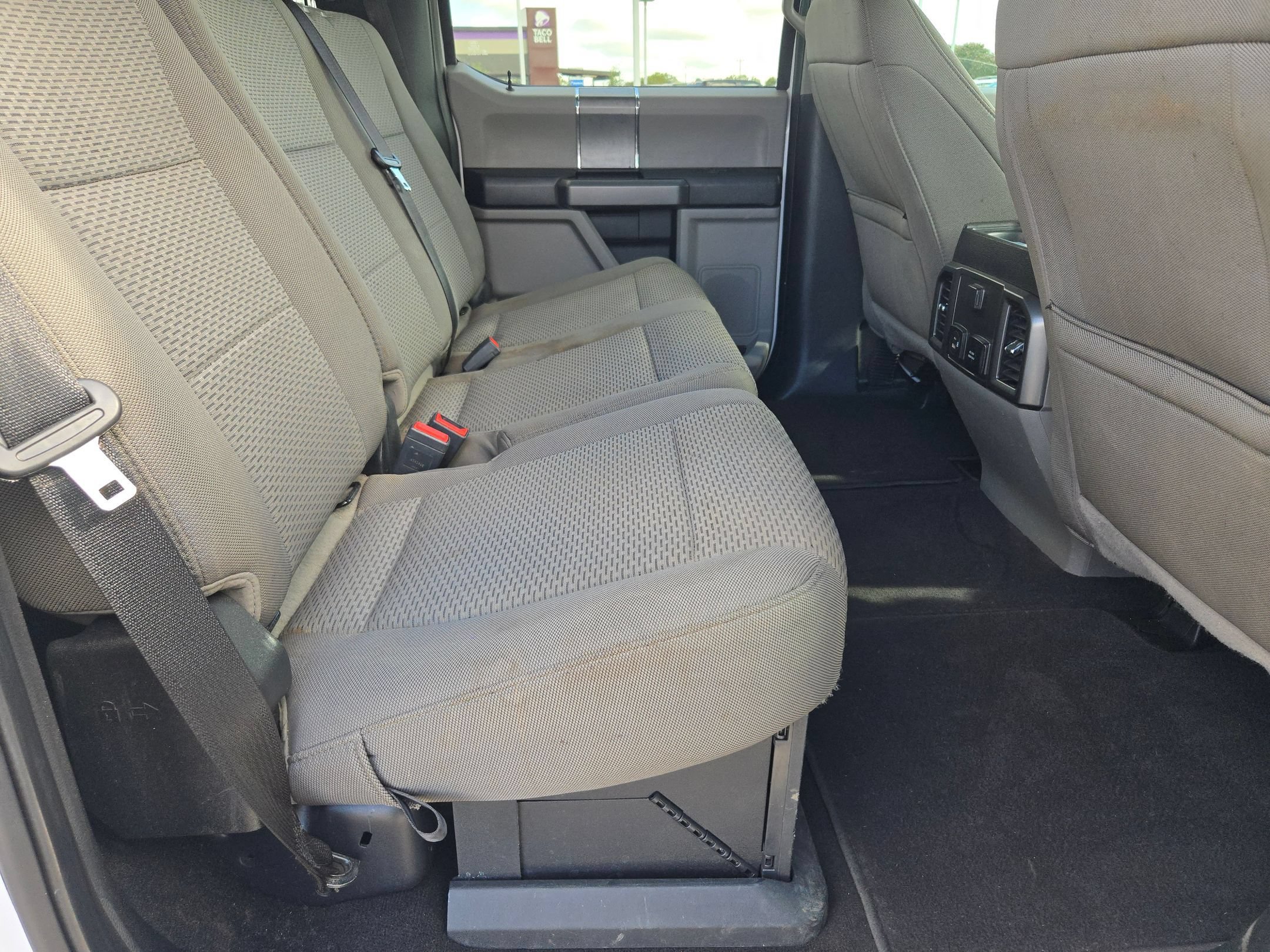 Used 2020 Ford F250 XLT w/ XLT Premium Package AWD/4WD image 25