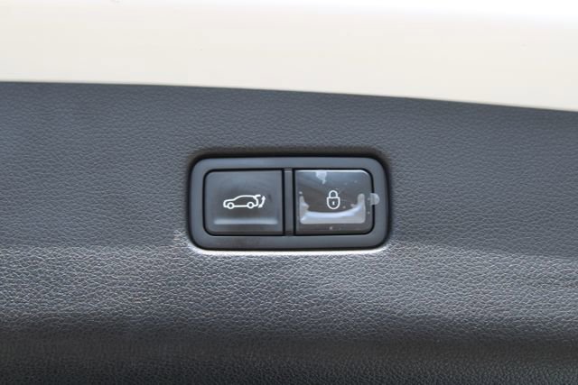 Used 2022 Genesis GV70 2.5T w/ Select Package image 40