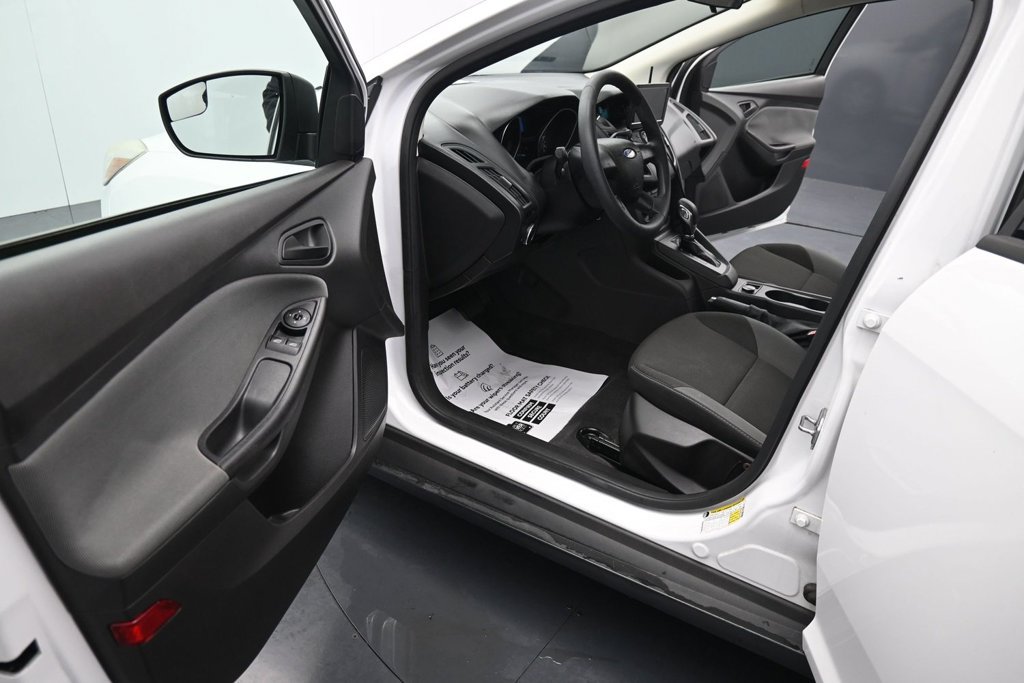 Used 2012 Ford Focus S FWD image 17