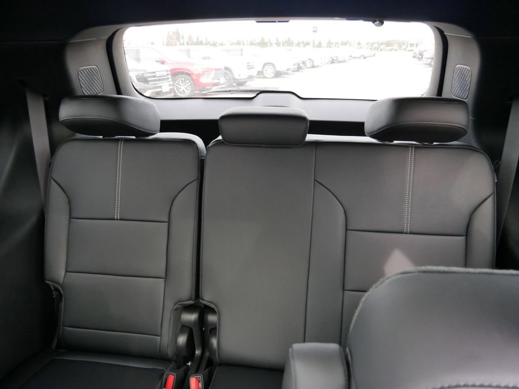 New 2026 GMC Acadia Elevation image 8