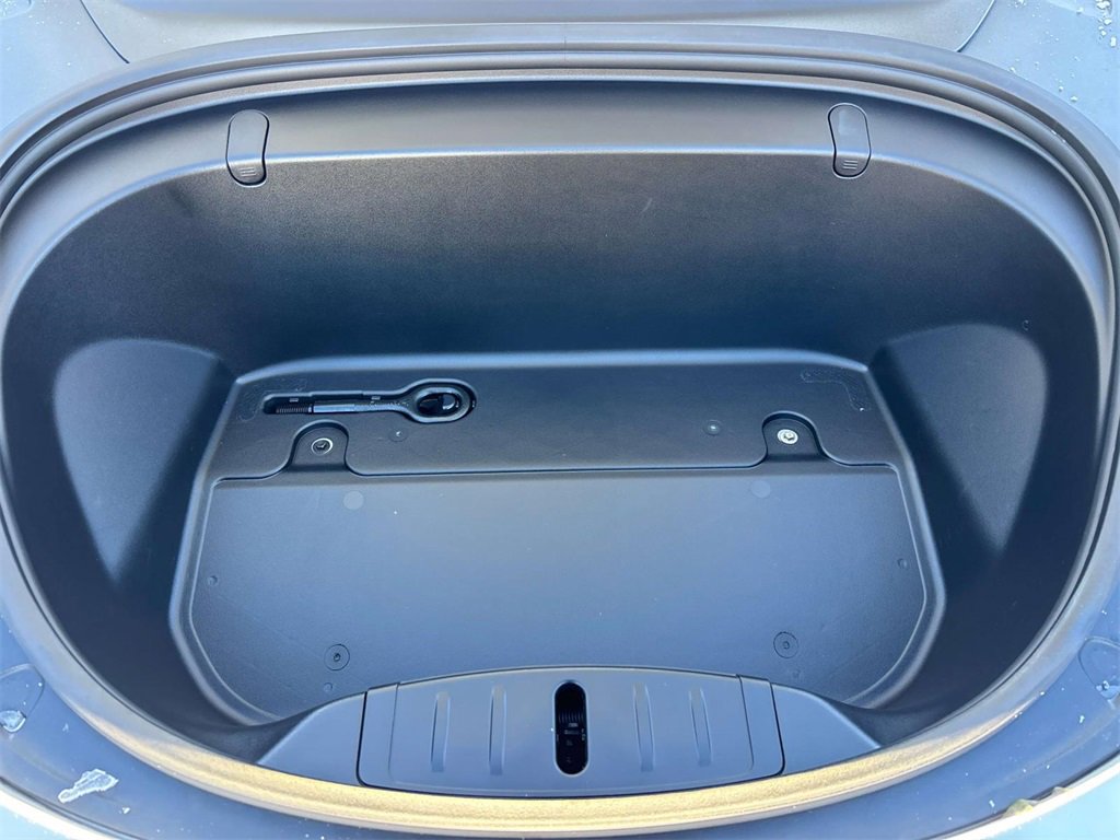 Used 2019 Tesla Model 3 Performance image 24