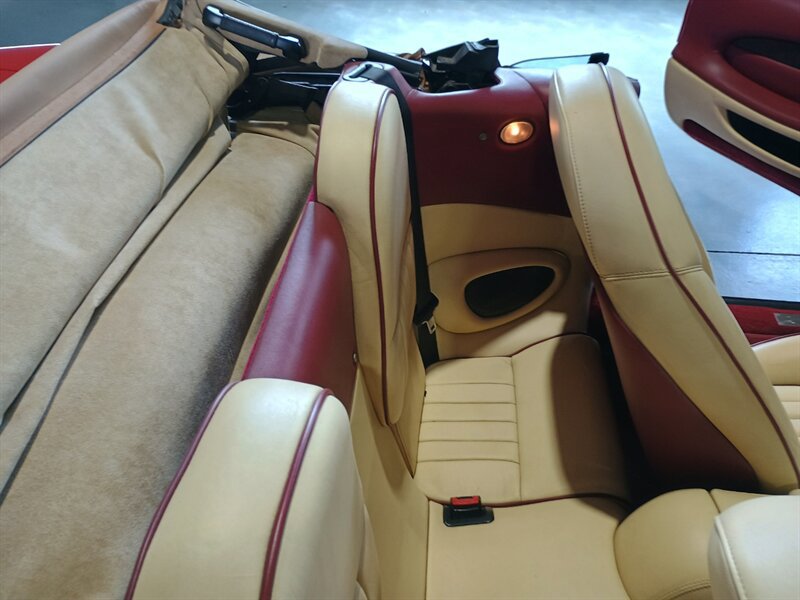Used 1997 Aston Martin DB7 Volante RWD image 28
