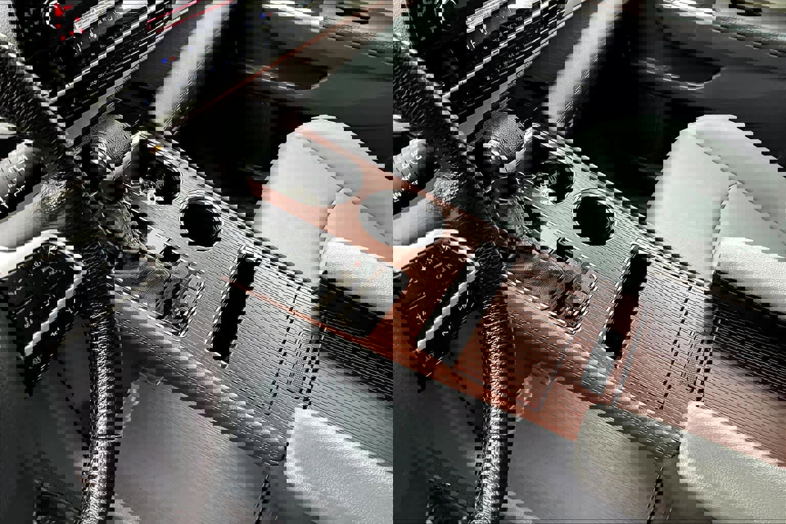 Certified 2024 Toyota Sienna XLE w/ XLE Plus Package image 16