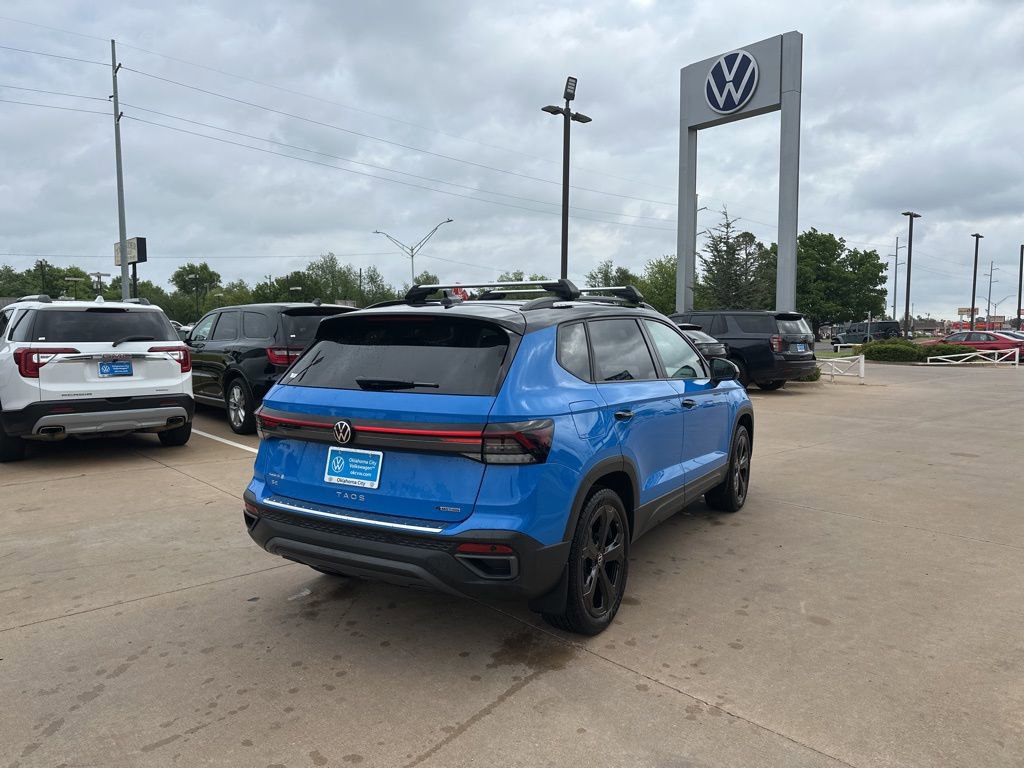 Used 2025 Volkswagen Taos SE AWD/4WD image 5