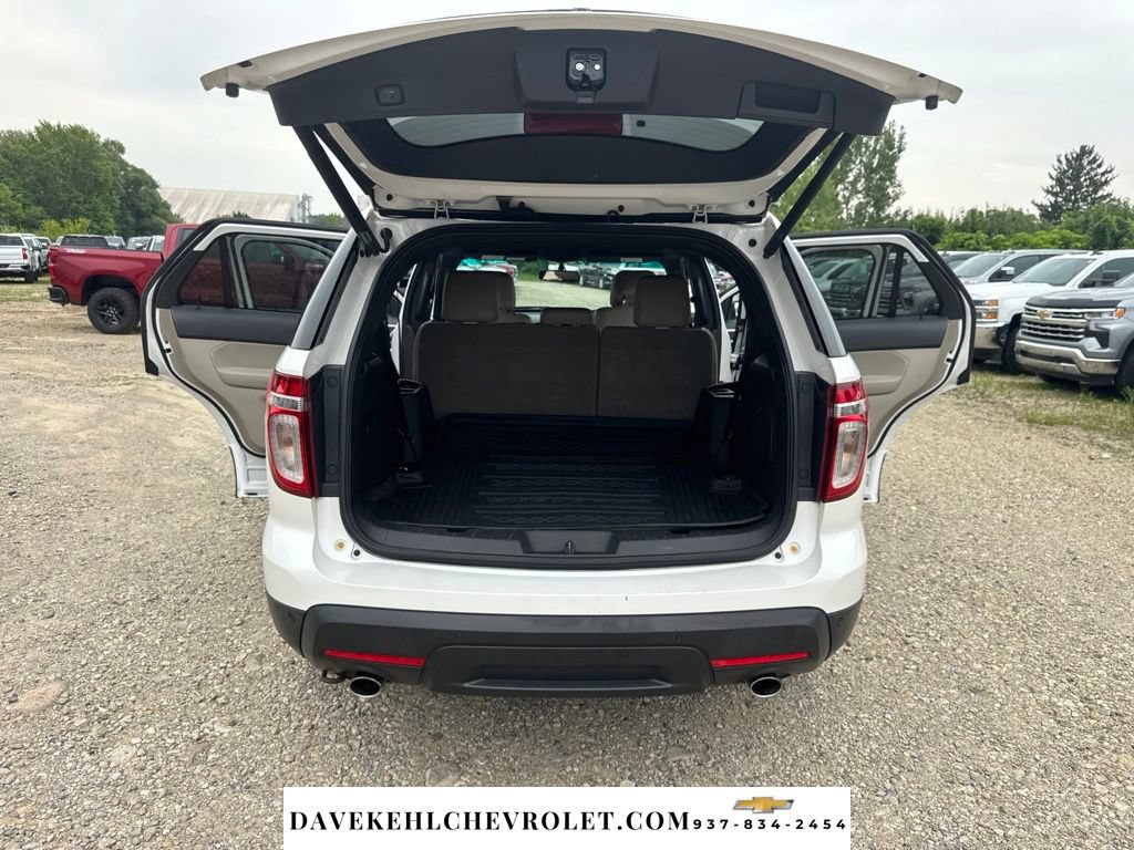 Used 2013 Ford Explorer XLT AWD/4WD image 30