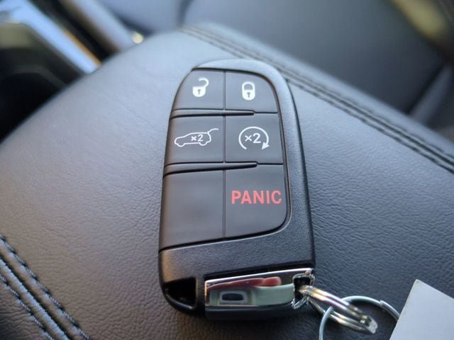 New 2026 Jeep Compass Limited AWD/4WD image 27