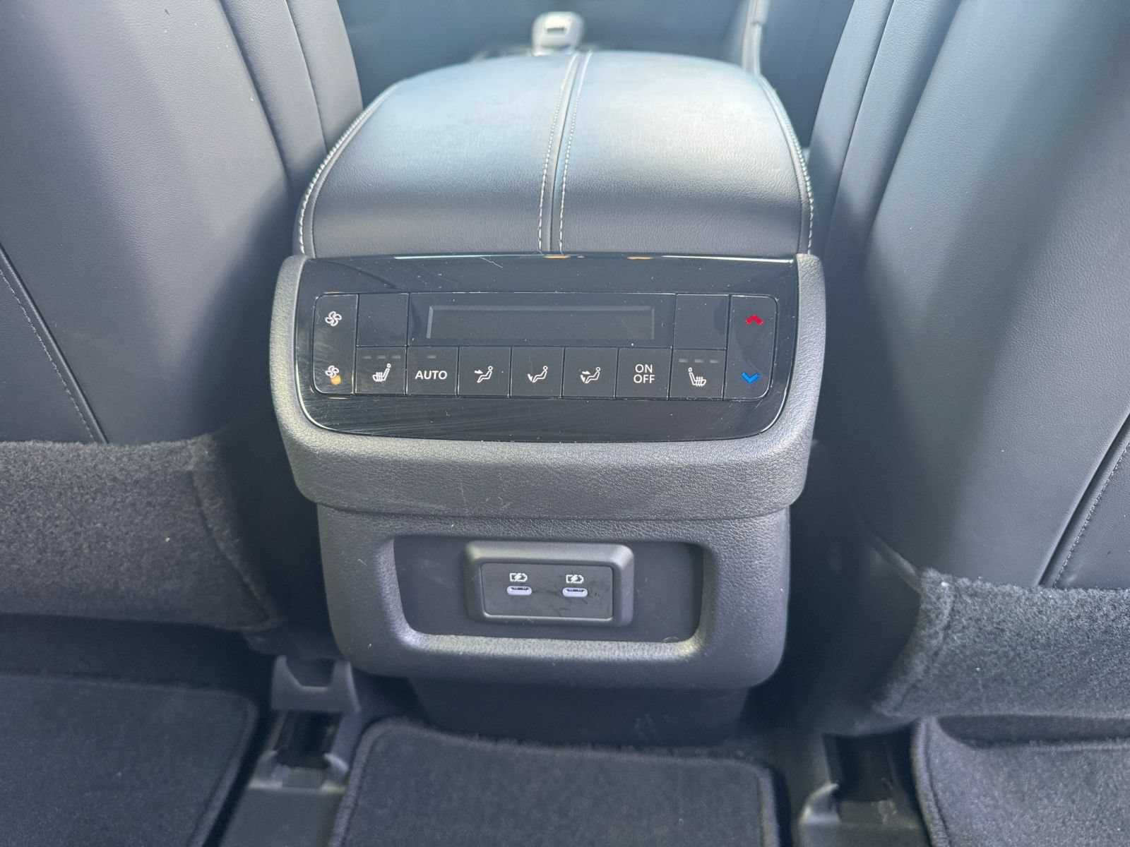 Used 2026 INFINITI QX60 Luxe FWD image 25
