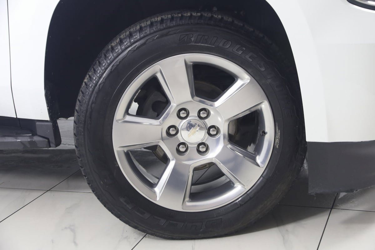 Used 2019 Chevrolet Tahoe LT AWD/4WD image 16