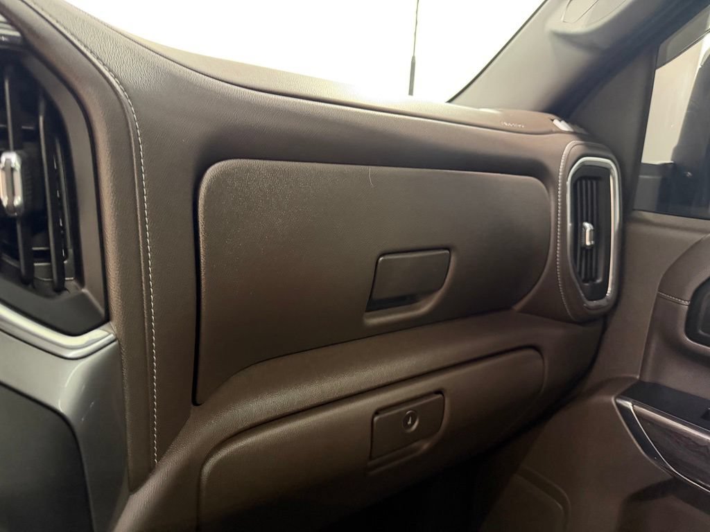 Used 2022 Chevrolet Silverado 3500 LTZ w/ LTZ Plus Package AWD/4WD image 28