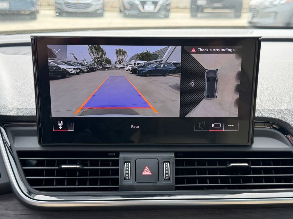 Used 2024 Audi Q5 2.0T Premium Plus w/ Premium Plus Package image 32