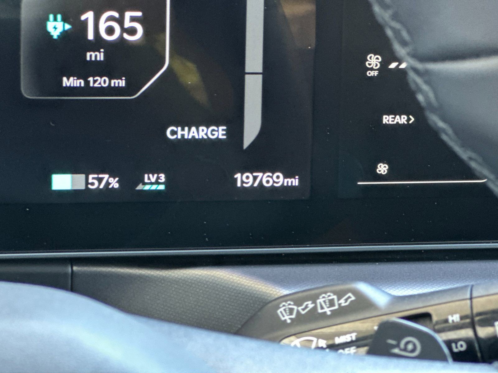 Used 2024 Kia EV9 Wind AWD/4WD image 28