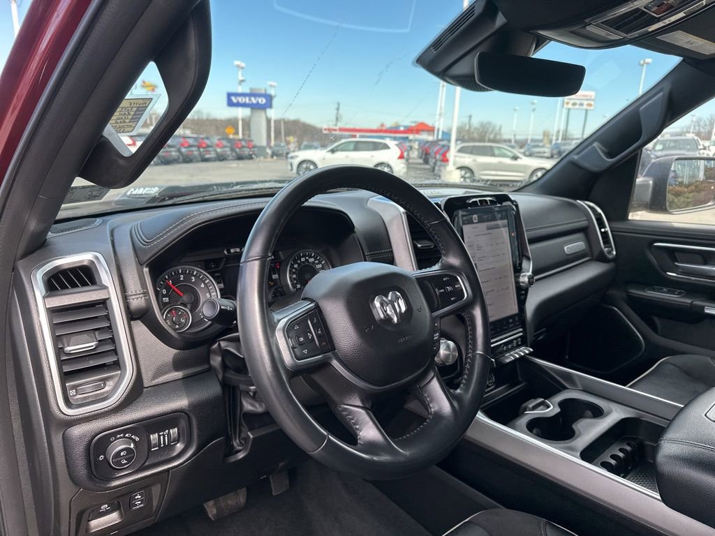 Used 2022 RAM 1500 Laramie w/ Sport Appearance Package AWD/4WD image 15