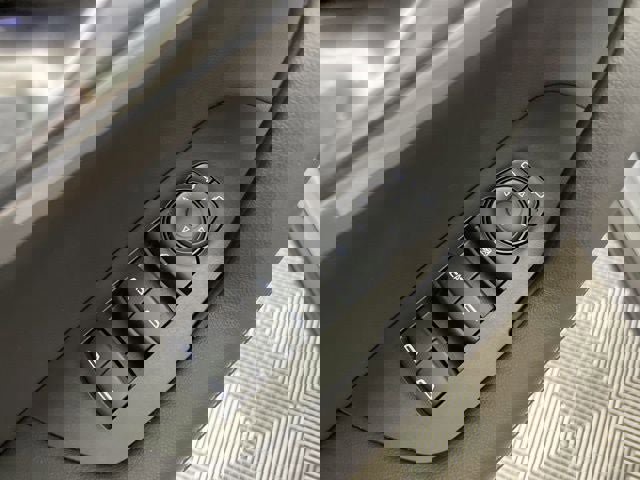 Used 2024 Chevrolet Blazer LT image 27