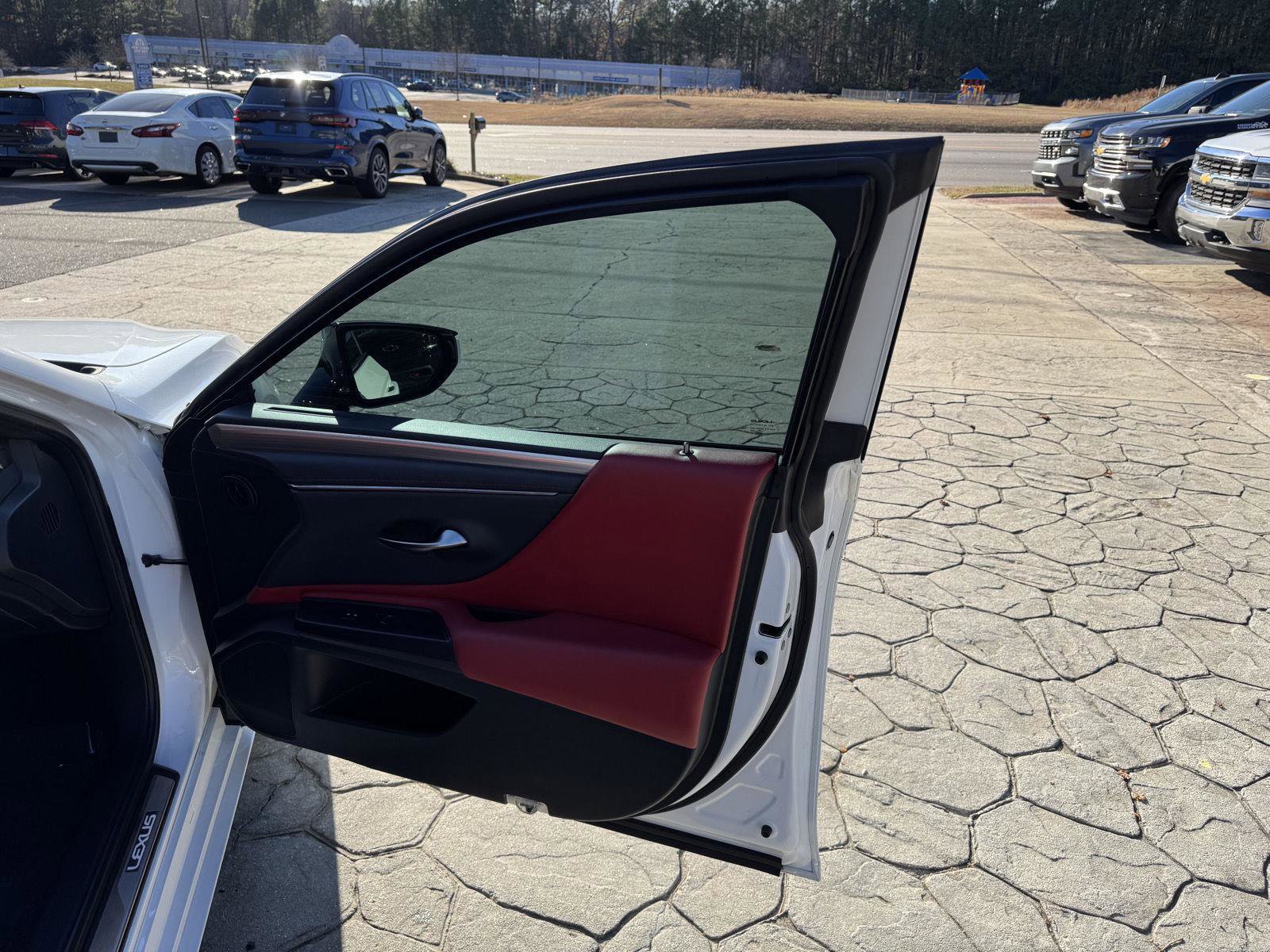 Used 2021 Lexus ES 350 F Sport w/ Protection Package (P3) image 18