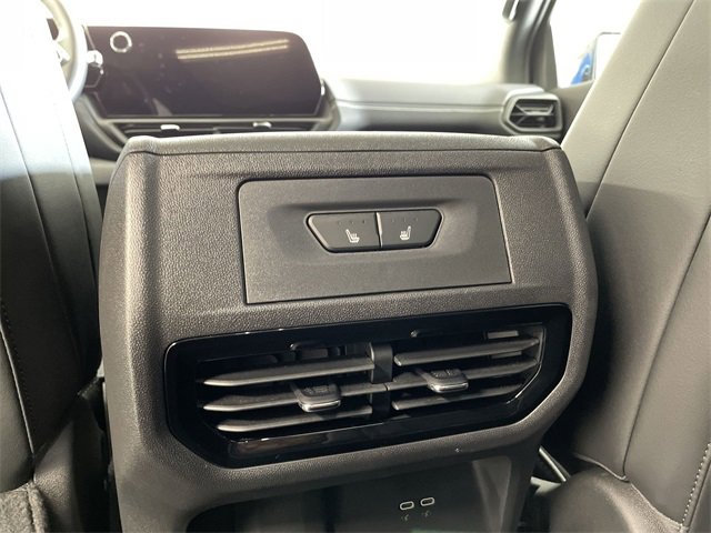 Used 2025 Chevrolet Silverado EV LT w/ LT Premium Package image 17