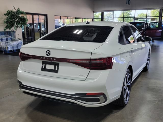 Used 2025 Volkswagen Jetta SEL FWD image 5