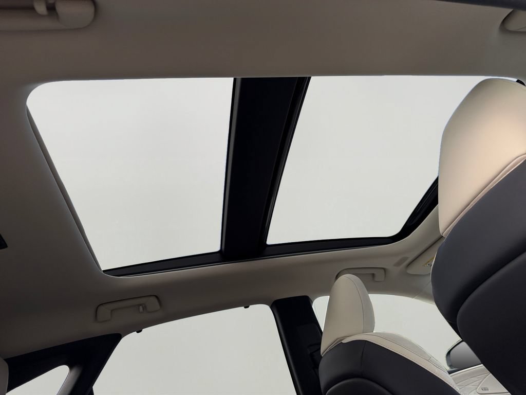 Certified 2025 Lexus RX 450h AWD w/ Convenience Package image 7