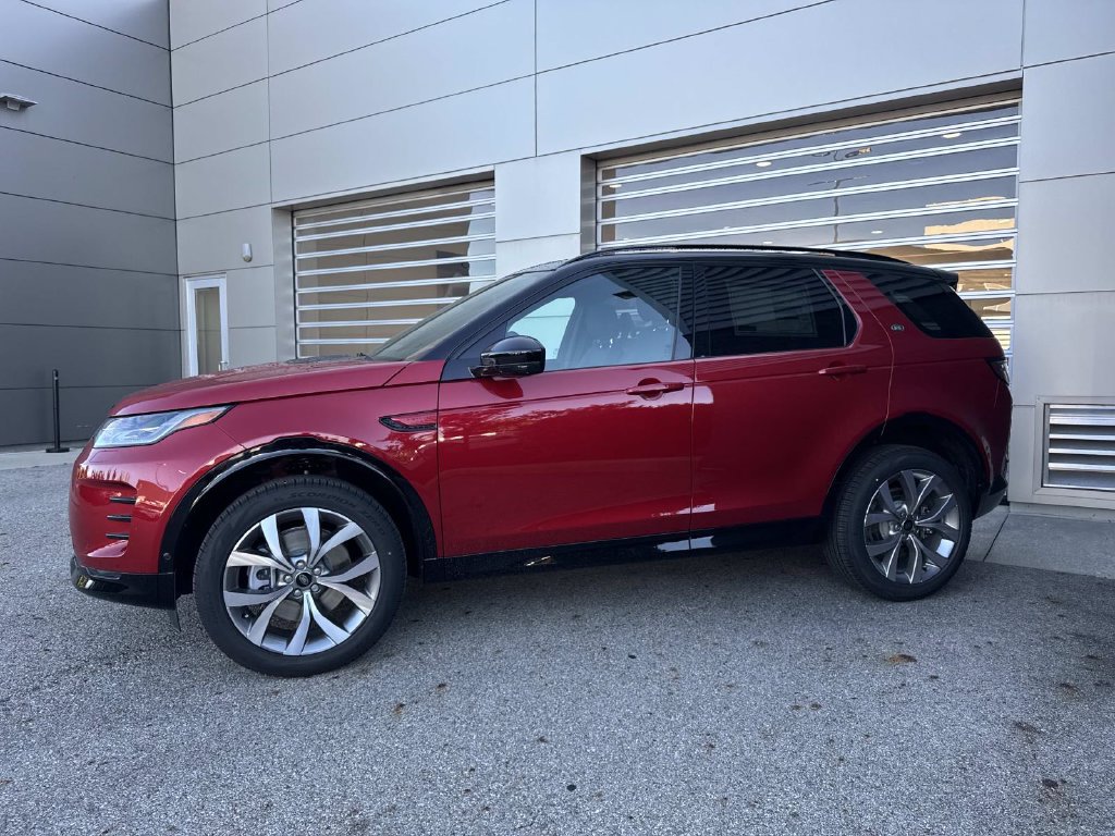 New 2026 Land Rover Discovery Sport Landmark AWD/4WD image 3