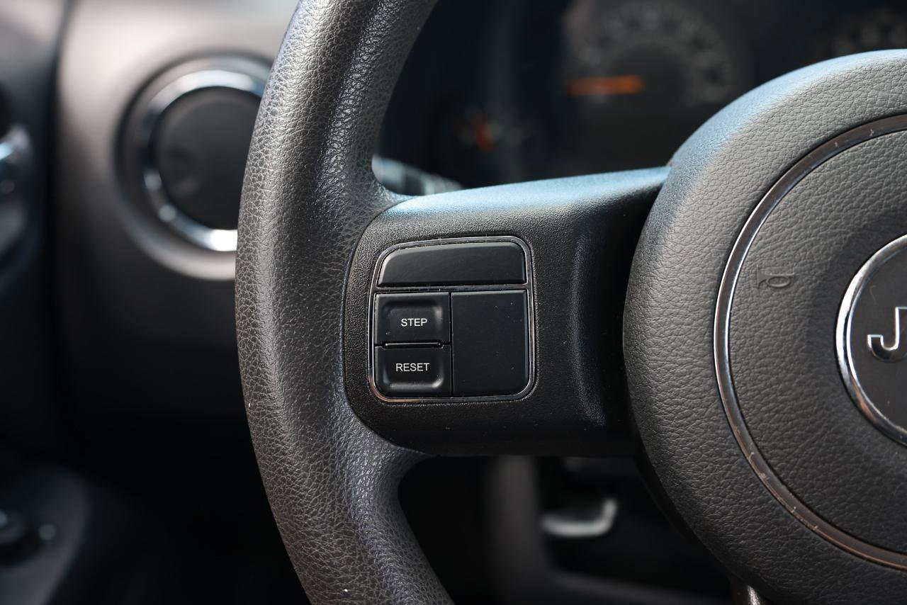 Used 2015 Jeep Compass Sport w/ Power Value Group FWD image 24