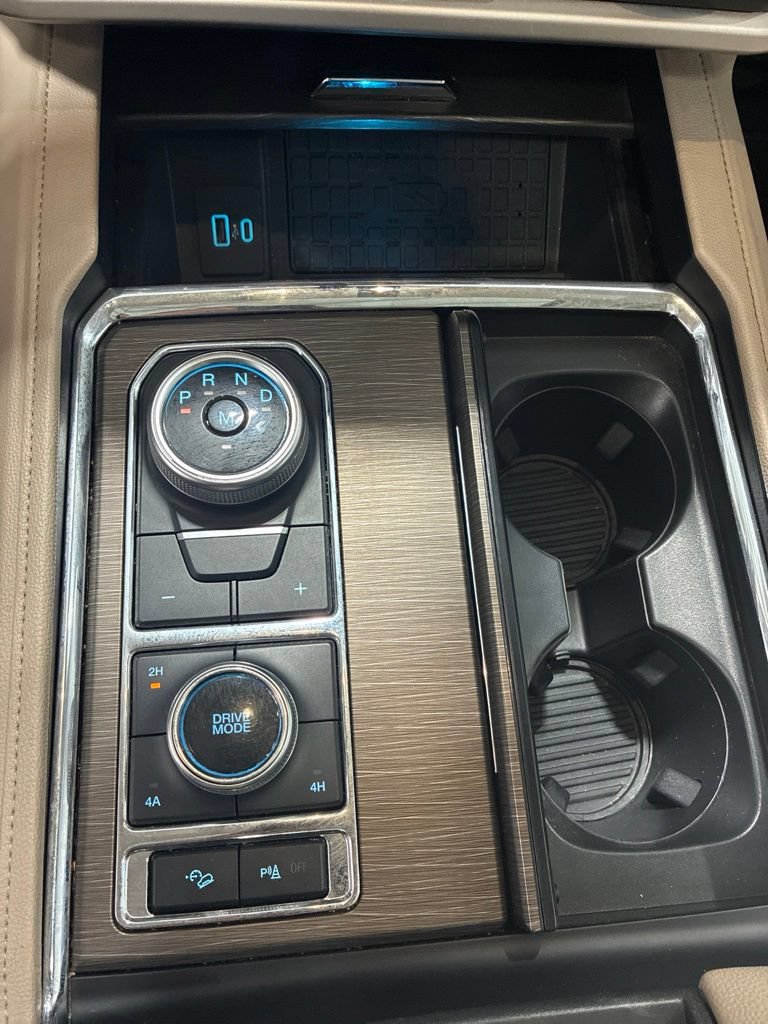 Used 2024 Ford Expedition Limited AWD/4WD image 20