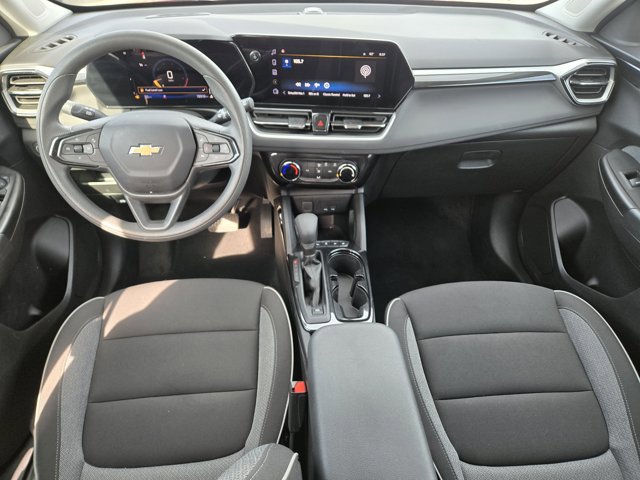 Used 2025 Chevrolet TrailBlazer LT FWD image 18