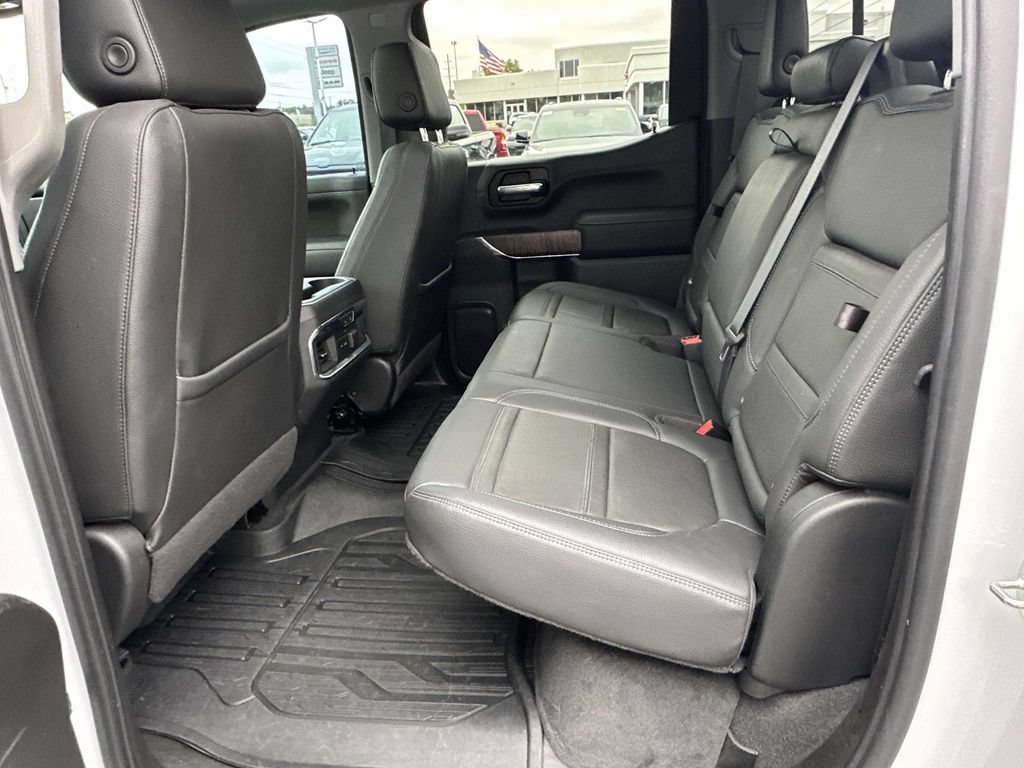 Used 2021 GMC Sierra 1500 Denali w/ Denali Ultimate Package AWD/4WD image 15