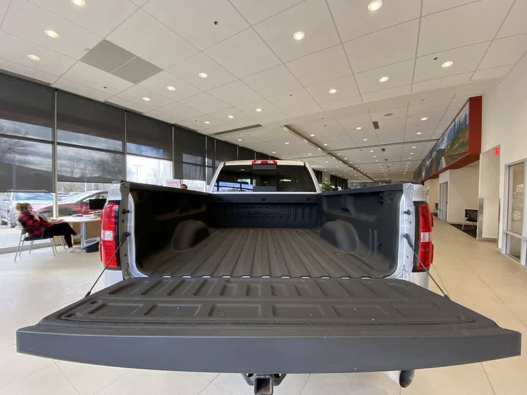 Used 2018 GMC Sierra 2500 Denali w/ Duramax Plus Package image 27