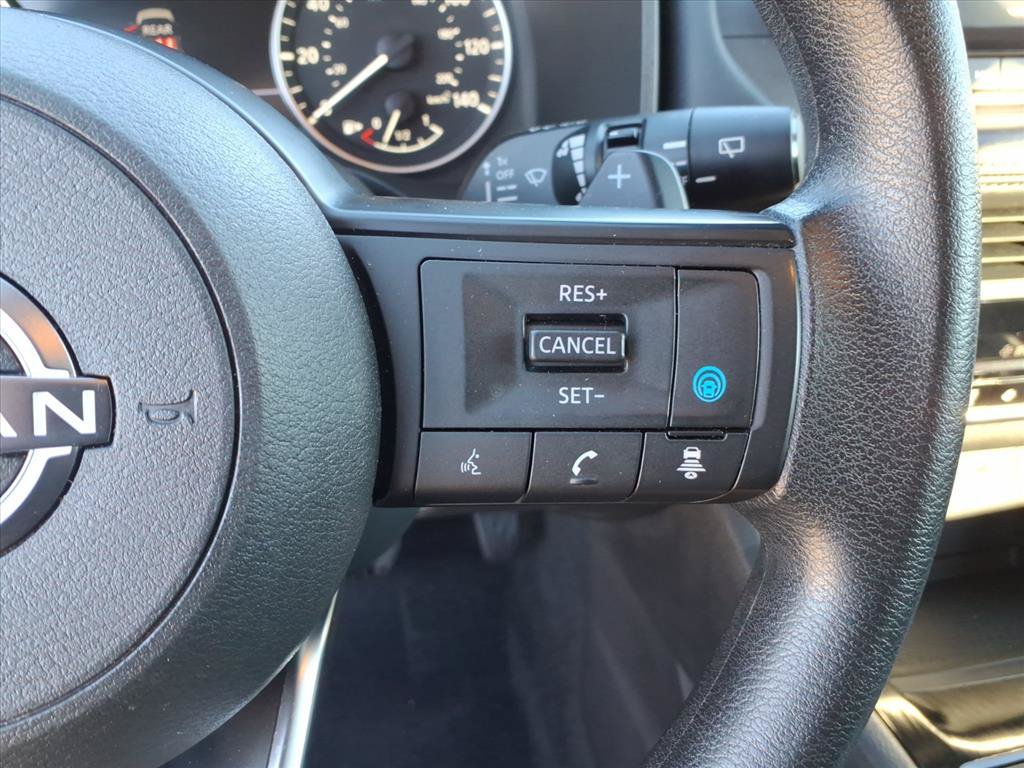 Used 2024 Nissan Rogue SV FWD image 26