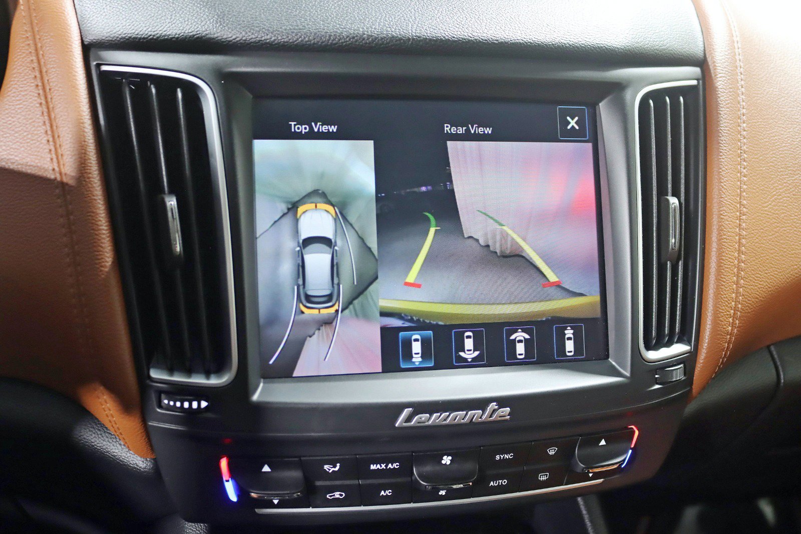 Used 2017 Maserati Levante S image 17