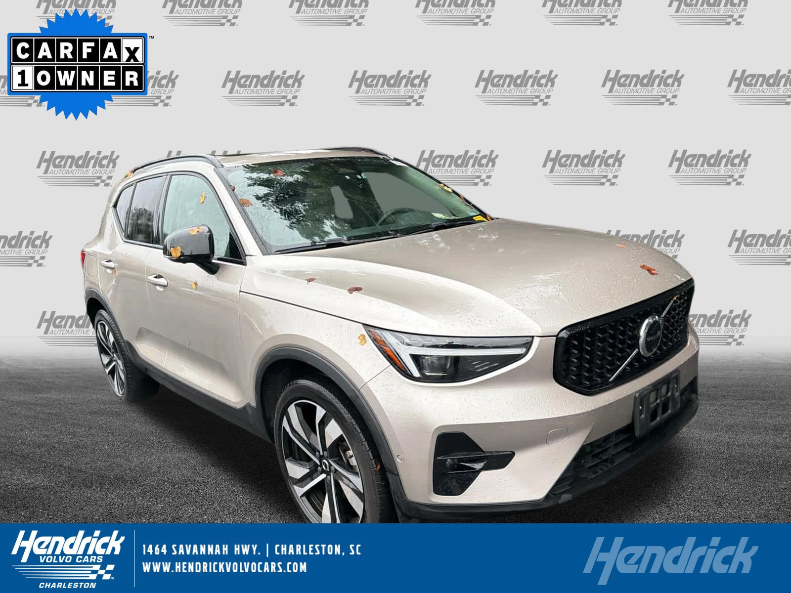 Certified 2024 Volvo XC40 B5 Plus w/ Climate Package