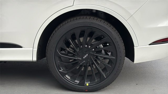 New 2026 Lincoln Aviator Reserve image 5